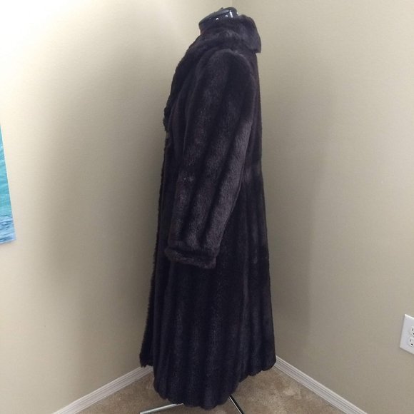 Vintage Dubrowsky & Perlbinder Long Faux Fur Coat - Picture 3 of 10